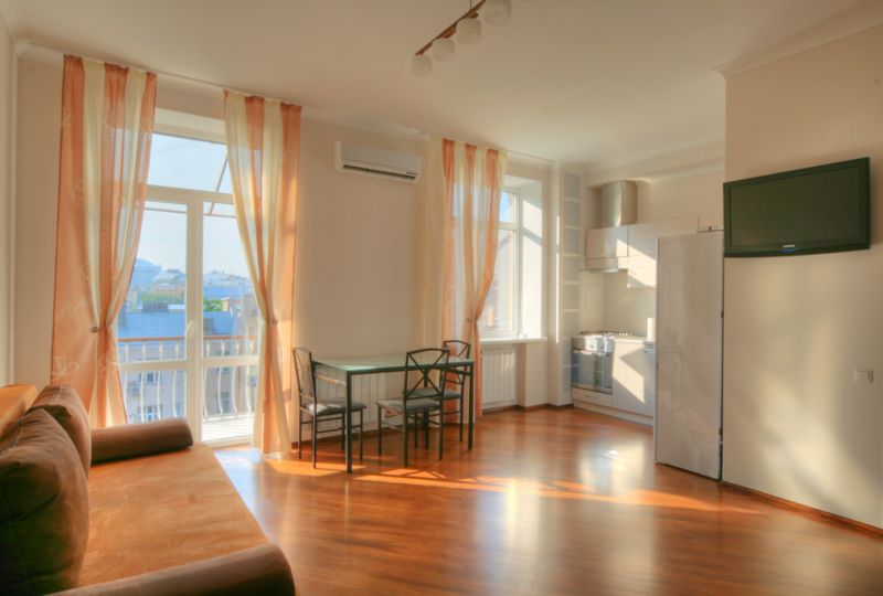 Kiev 1 bedroom  luxury apartment