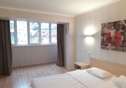 1 bedroom apartment on 11 Baseyna str